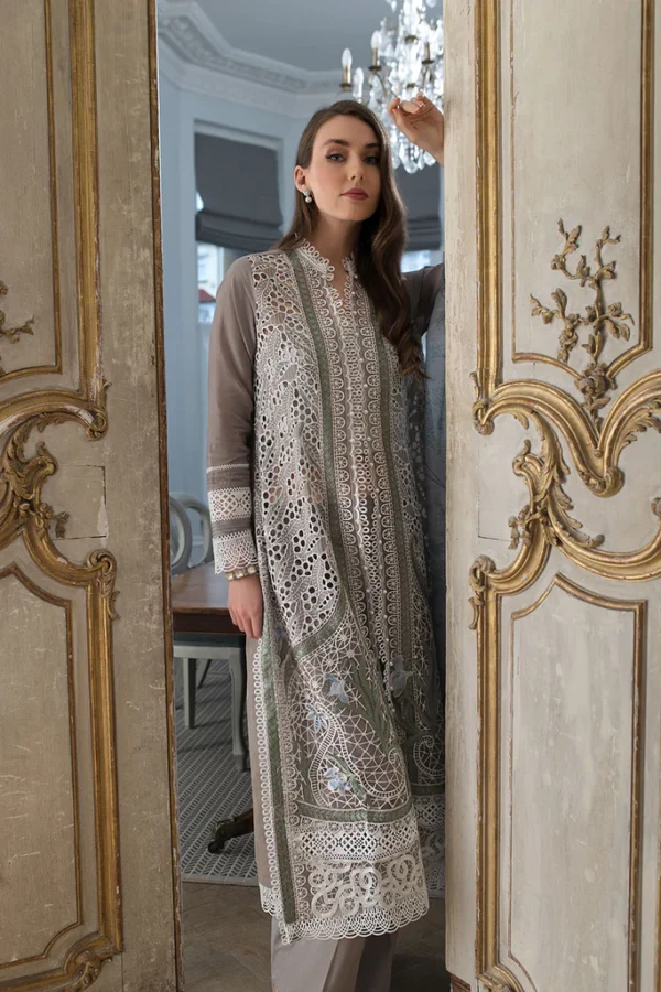 Sobia Nazir Luxury Lawn '24 Collection DESIGN 11B - Image 3