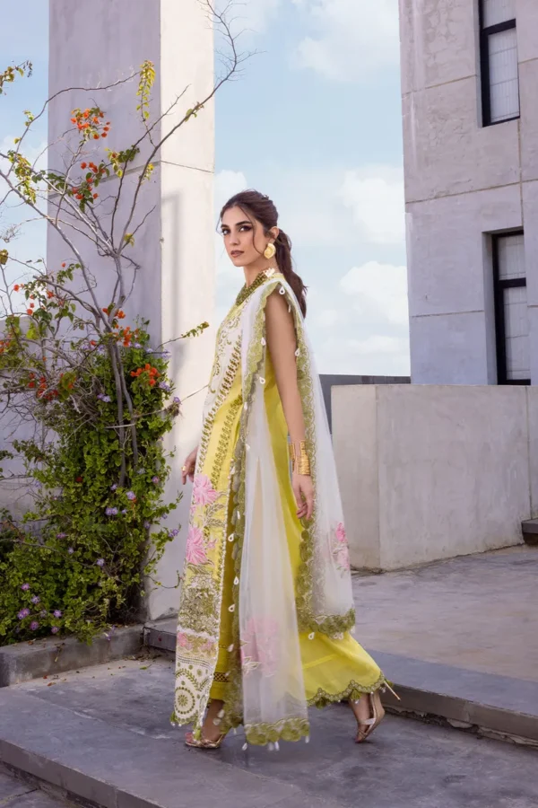 Saira Rizwan Luxury Lawn '24 Tiffany - SRLL24-03 - Image 3