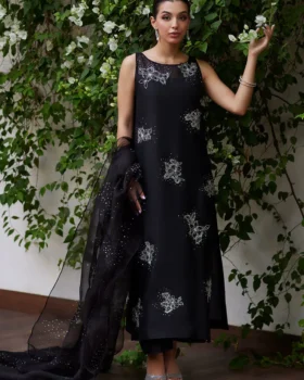 Farah Talib Aziz Luxe Pret By Lev Onyx