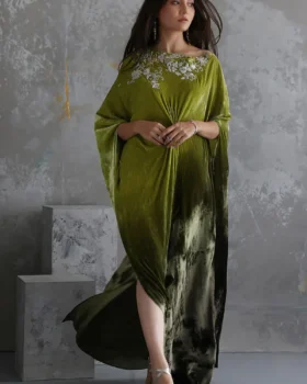 Rozina Munib | Velvet | MIRA-04