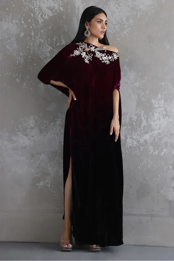 Rozina Munib | Velvet | MIRA-05