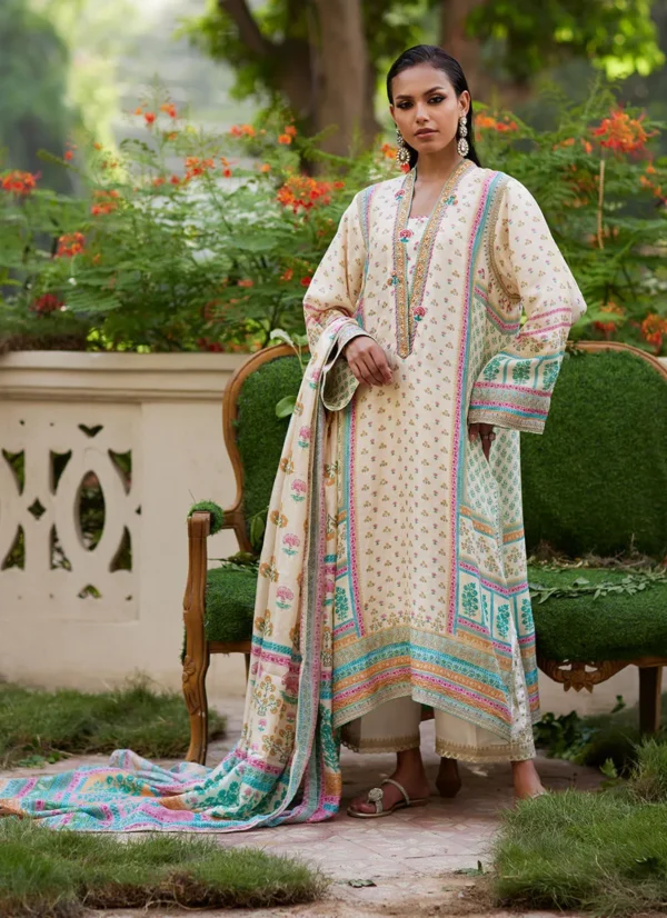 Mayna Festive Prints 24 Nural Ivory Kurta And Dupatta