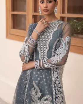 Maryam Hussain Marwa Luxury Formals '24 Zari