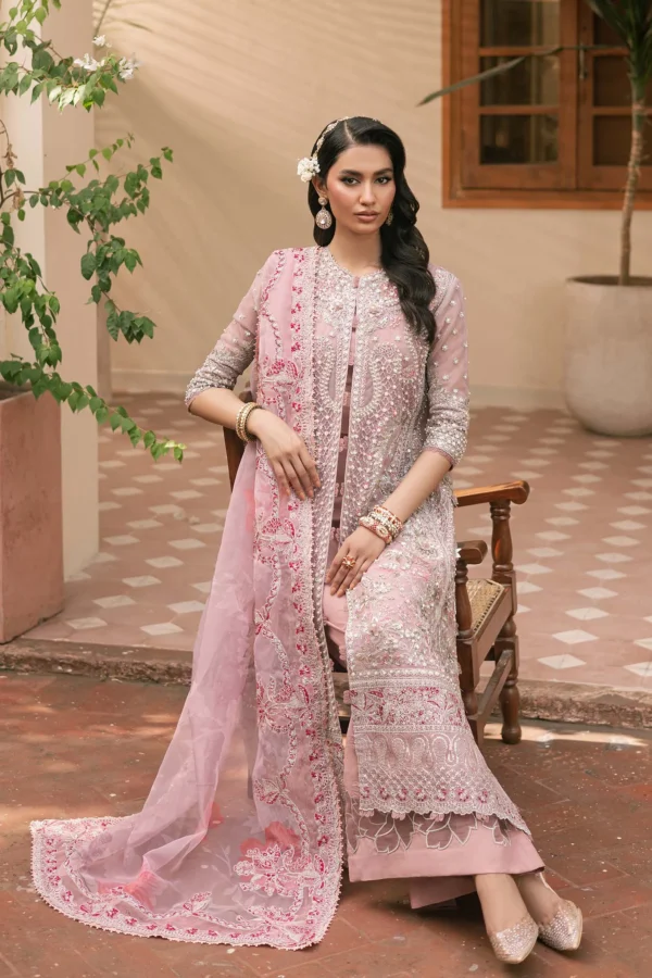 Maryam Hussain Marwa Luxury Formals '24 Mehru