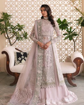Maryam Hussain Marwa Luxury Formals '24 Gia