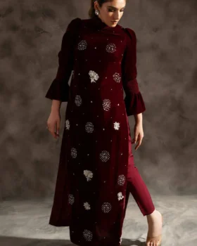 Zainab Salman Lamour Festive Velvet By Sparking Rose