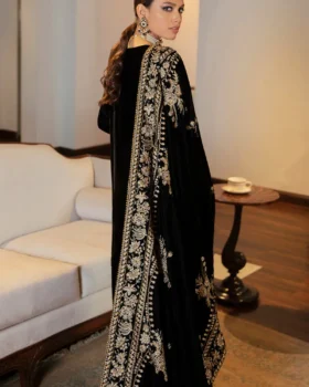 Baroque Embroidered Velvet Shawl VS-24