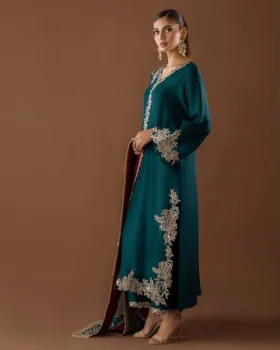 Zainab Chottani Aura Luxe Pret By Zarsha