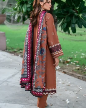 Baroque Embroidered Khaddar UF-4007