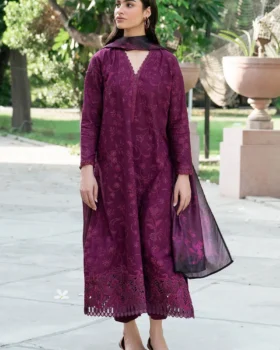 Baroque Embroidered Khaddar UF-4002