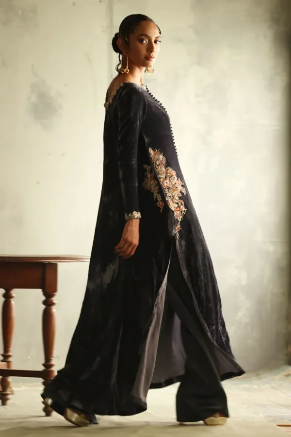 Rozina Munib Vistara Luxury Velvets By VV-27