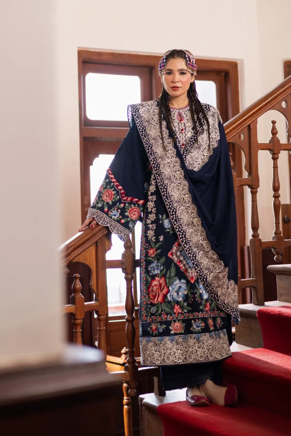 Maryam Hussain Winter Shawl 24 By Muse