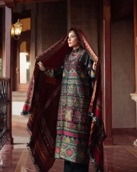 Maryam Hussain Winter Shawl 24 By Forest