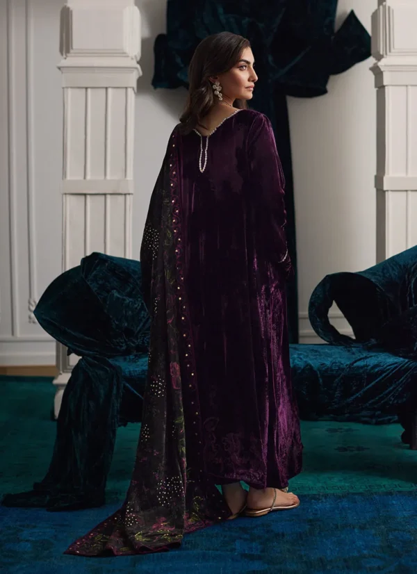 Farah Talib Aziz Velvet Nensi Burgundy Shirt