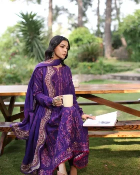 Noor By Saadia Asad Winter Shawl D6