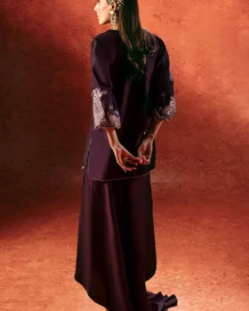 Zainab Salman Crystique Silk | Plum Blossom