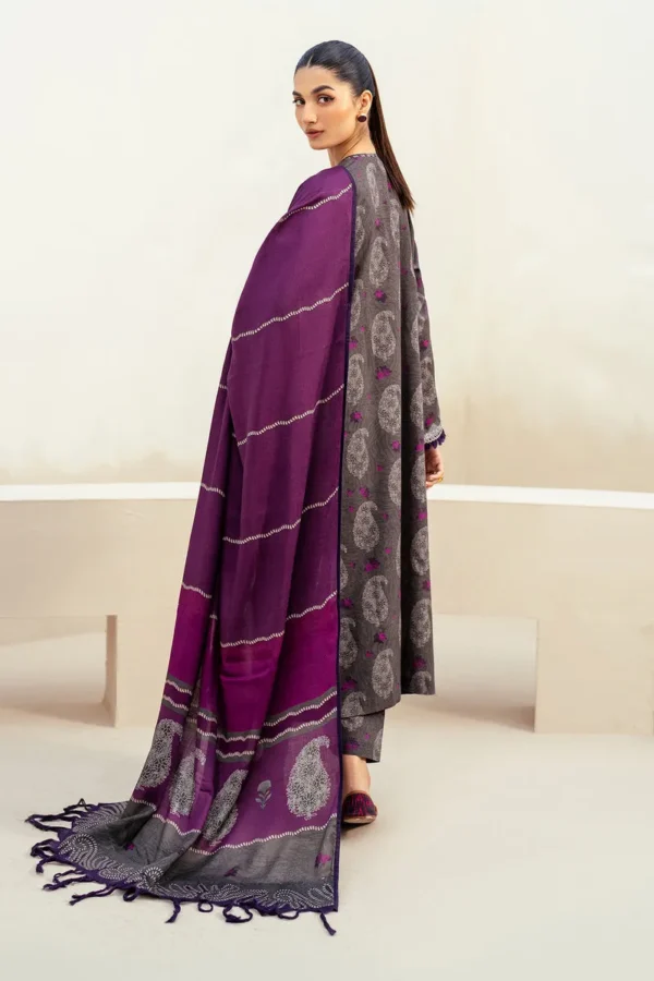 Baroque Embroidered Khaddar SF-4022