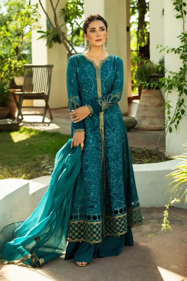 Maria B Embroidered Plush Suit | DW-W24-159