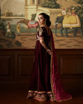 Mina Hasan Velvet Luxe | Daaniya