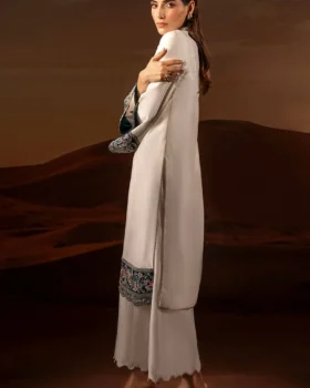 Zainab Salman Crystique Silk | Ivory Dust