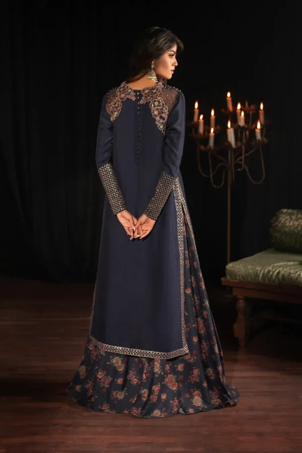 IV-49 Embroidered Velvet | Iznik