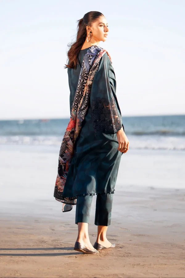 Baroque Embroidered Printed Lawn UF-4063