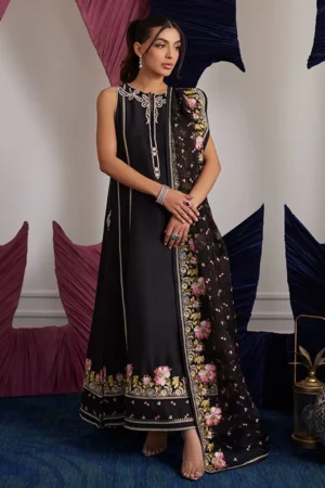 Alvina Onyx by Farah Talib Aziz Luna Eid 25