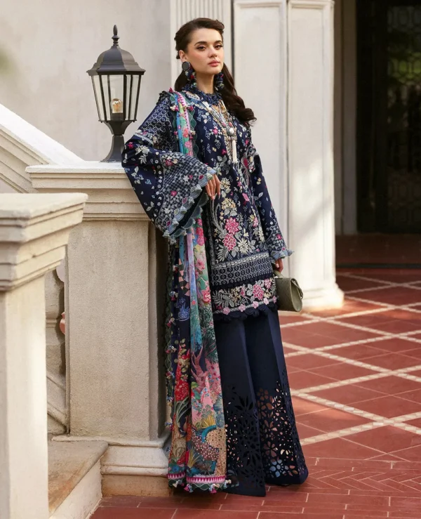 Republic Eid Luxury Lawn - D5-B - Nyra