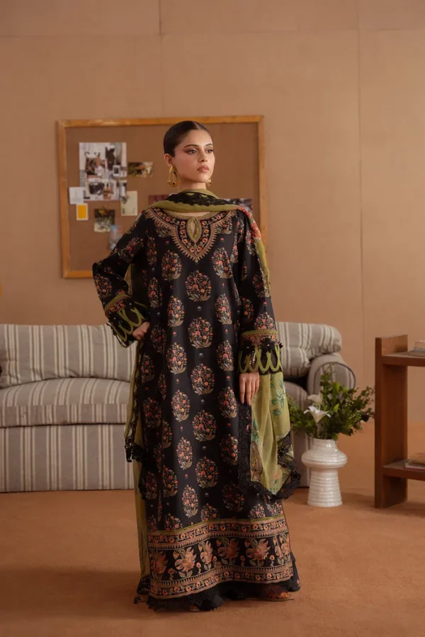 Saira Rizwan Laanem SS/25 - NERIDA-B-SRL25-02