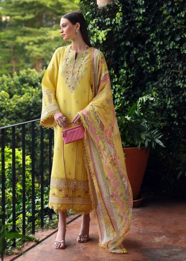 Kanwal Malik Lawn - Raiha
