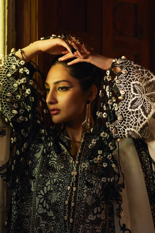 Elan Lawn 25 - Isla (EL25-02 B)