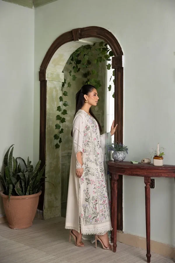 Sobia Nazir Vital 25 - Design 9A