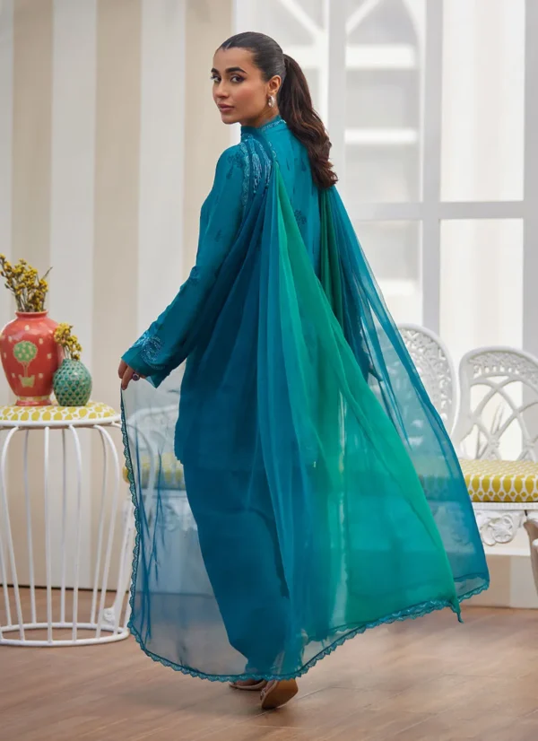 Farah Talib Aziz Tara Eid Luxe 25 - Maella