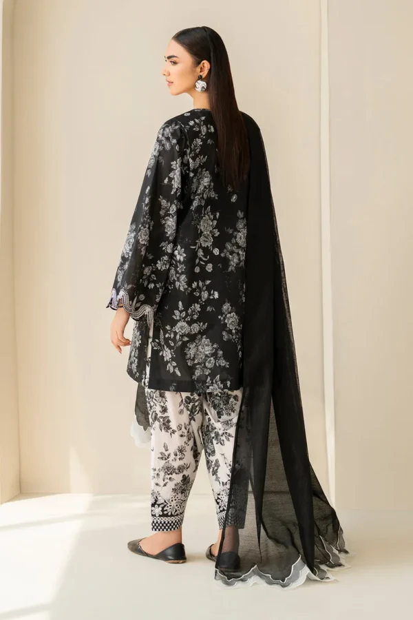 Baroque Digital Printed Lawn UF-4207