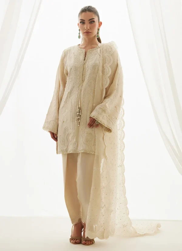 Farah Talib Aziz Wedding Luxe Pret - Mavi Ivory