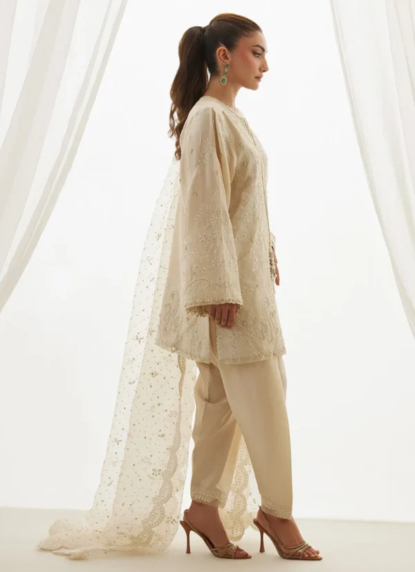 Farah Talib Aziz Wedding Luxe Pret - Mavi Ivory