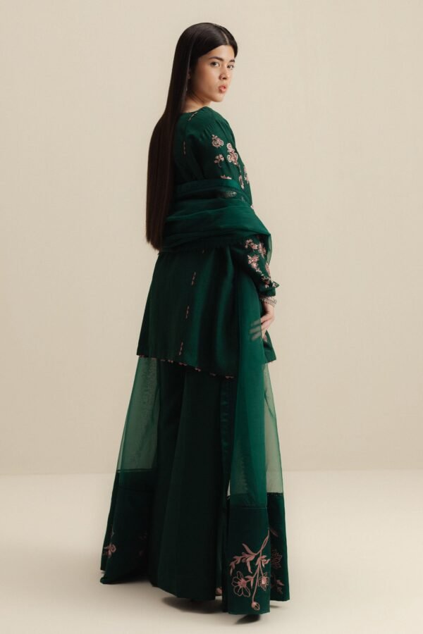 Zara Shahjahan Festive 25 - Gulraiz