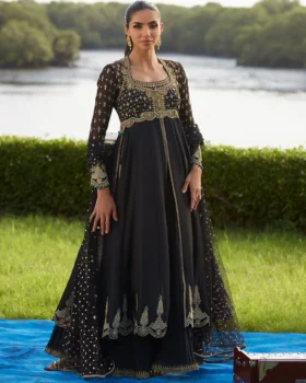 Farah Talib Aziz Mayna Festive Luxe Pret - Mehzar