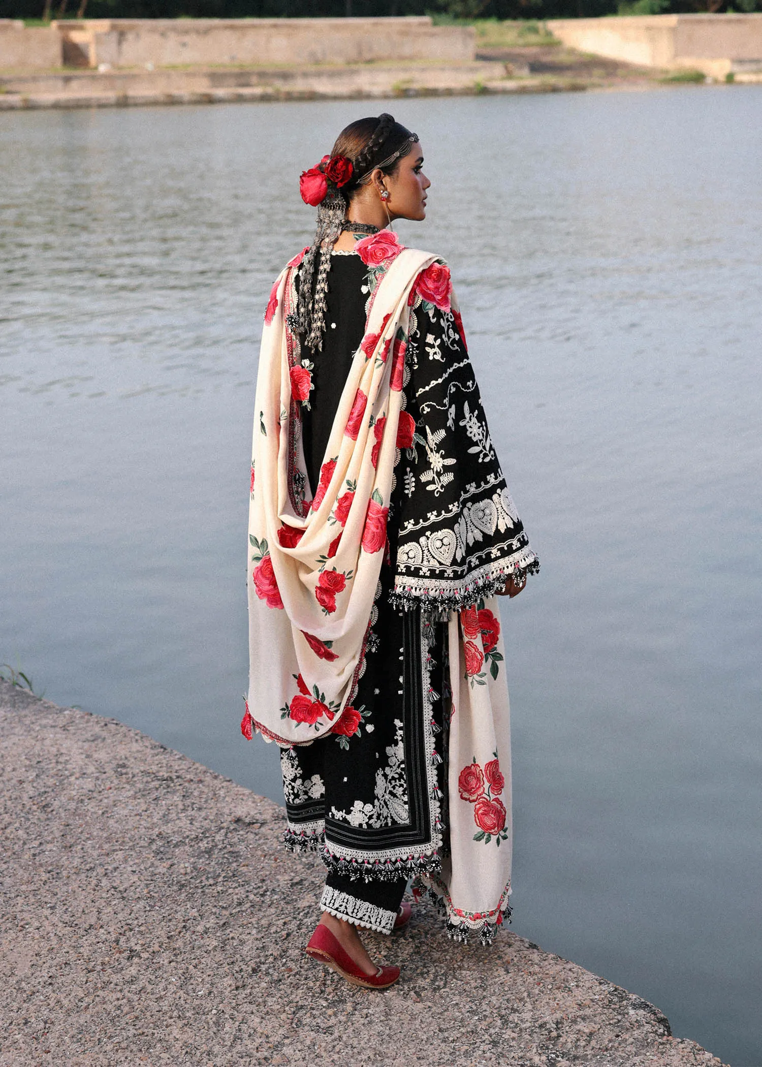 Hussain Rehar Karandi 25 - Rose