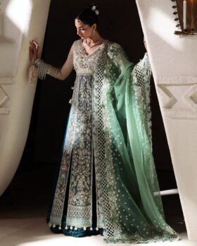 Republic Lilianne Wedding 25 - Miraelie