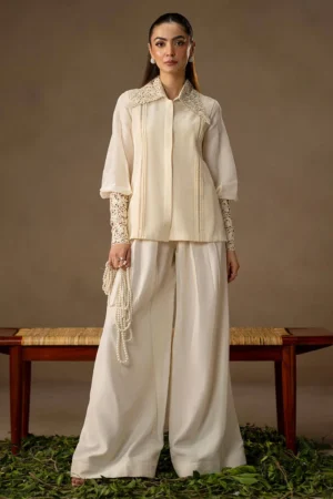 Mohsin Naveed Ranjha Chai Coffee Prets - Lumira