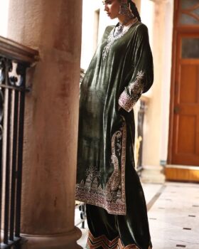 Rozina Munib Fall Winter 25/26 - FW25-30