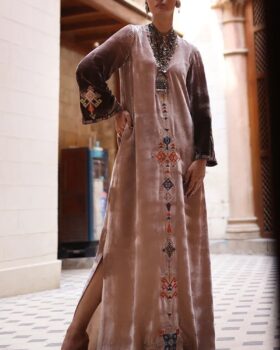 Rozina Munib Fall Winter 25/26 - FW25-22