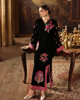 Zainab Chottani Velura Velvet Edit 25 - Belle Kaftan