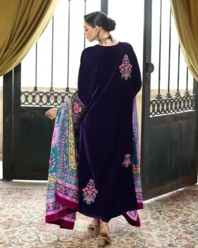 Zainab Chottani Velura Velvet Edit 25 - Ameth