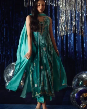 Farah Talib Aziz Velvet Fete - Ansy Aqua