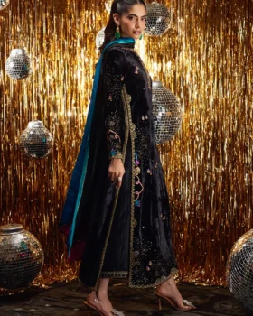 Farah Talib Aziz Velvet Fete - Masika