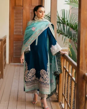 Zainab Chottani Velvet - Elsa