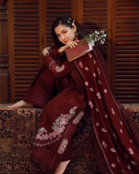 Maryam Hussain Winter Shawl 25 - Taali