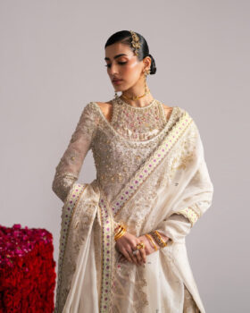 Suffuse Wedding Freeshia 26 - Ishani